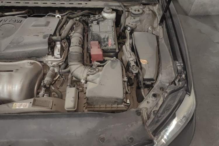 Used Toyota Camry 2018 2.0G Luxury Edition Engine Bay Left