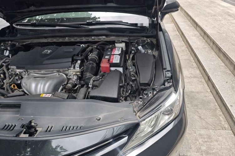 Used Toyota Camry 2018 2.0G Luxury Edition Engine Bay Left