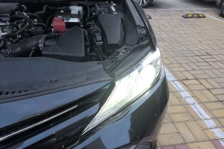 Used Toyota Camry 2018 2.5G Luxury Edition Engine Bay Left