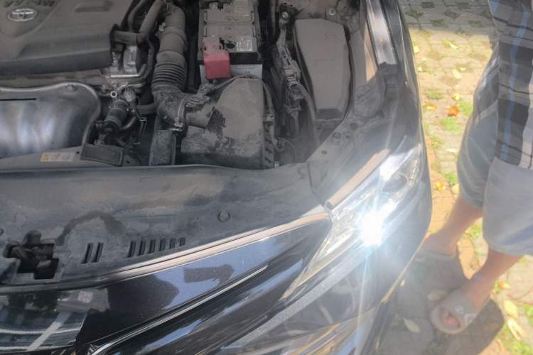 Used Toyota Camry 2018 2.0G Luxury Edition Engine Bay Left
