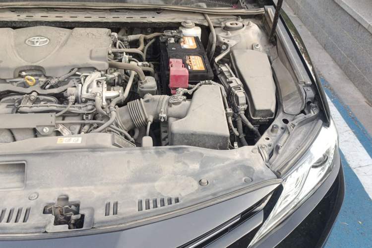 Used Toyota Camry 2018 2.5G Luxury Edition Engine Bay Left
