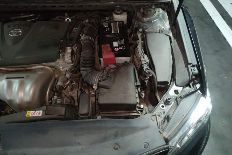 Used Toyota Camry 2018 2.0G Luxury Edition Engine Bay Left