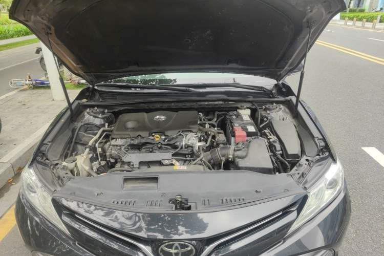 Used Toyota Camry 2018 2.5G Luxury Edition Engine Bay