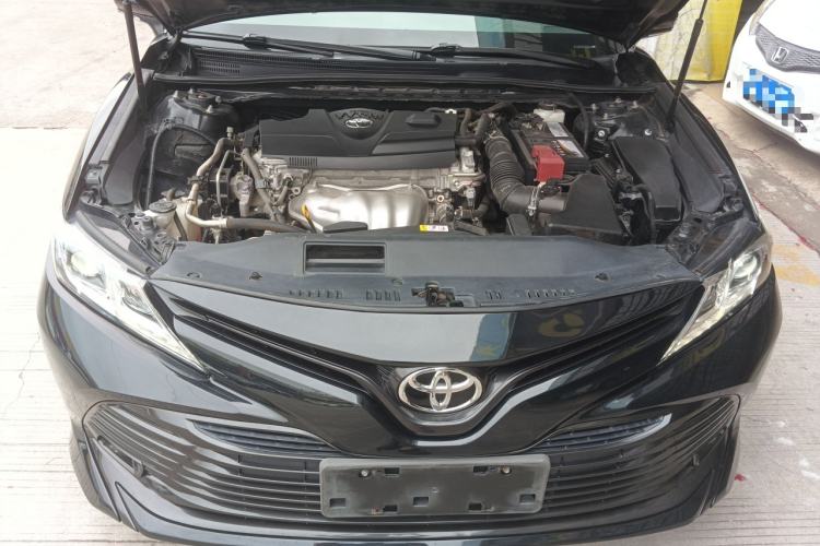 Used Toyota Camry 2018 2.0E Elite Edition Engine Bay