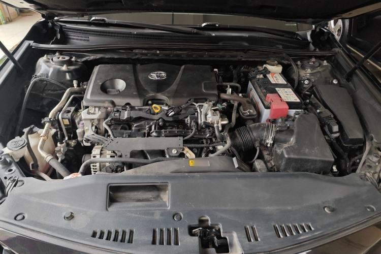 Used Toyota Camry 2018 2.5G Luxury Edition Engine Bay