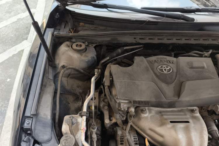 Used Toyota Camry 2018 2.0G Luxury Edition Engine Bay Right