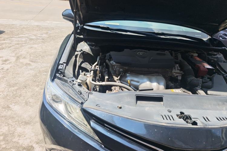 Used Toyota Camry 2018 2.0G Luxury Edition Engine Bay Right
