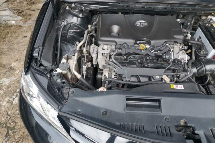 Used Toyota Camry 2018 2.5G Luxury Edition Engine Bay Right