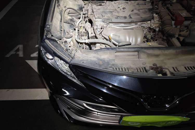 Used Toyota Camry 2018 2.0G Luxury Edition Engine Bay Right