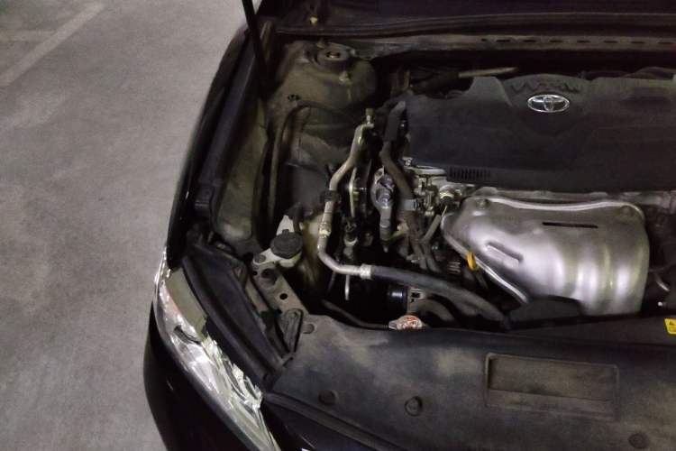 Used Toyota Camry 2018 2.0G Luxury Edition Engine Bay Right