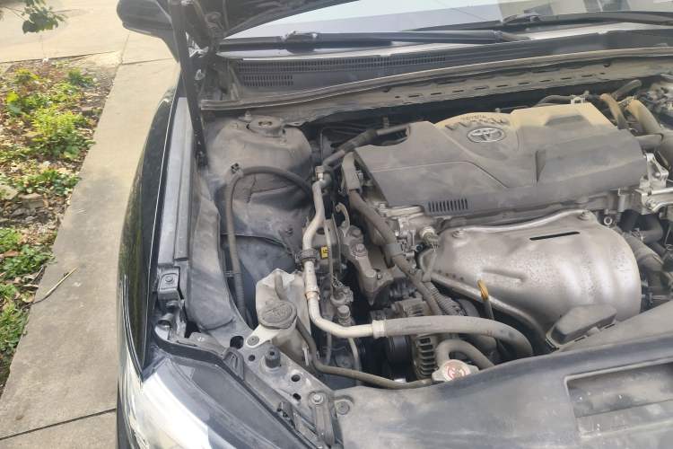 Used Toyota Camry 2018 2.0G Luxury Edition Engine Bay Right