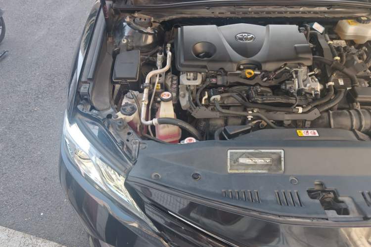 Used Toyota Camry 2018 Dual-Engine 2.5 HG Luxury Edition Engine Bay Right