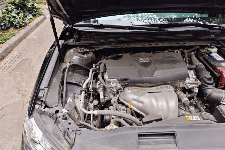 Used Toyota Camry 2018 2.0G Luxury Edition Engine Bay Right