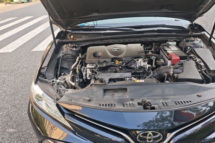 Used Toyota Camry 2018 2.5G Luxury Edition Engine Bay Right