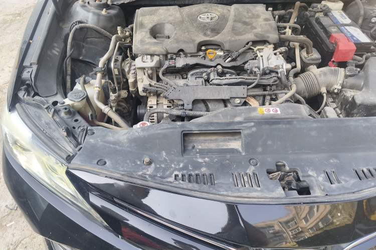 Used Toyota Camry 2018 2.5G Luxury Edition Engine Bay Right