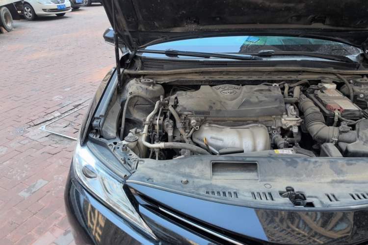 Used Toyota Camry 2018 2.0G Luxury Edition Engine Bay Right