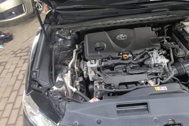Used Toyota Camry 2018 2.5G Luxury Edition Engine Bay Right