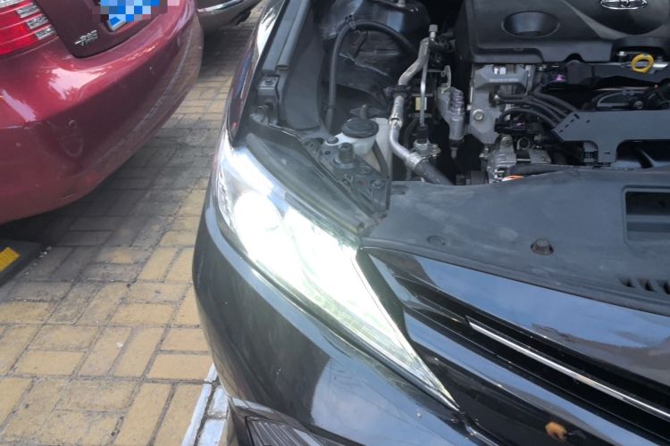 Used Toyota Camry 2018 2.5G Luxury Edition Engine Bay Right