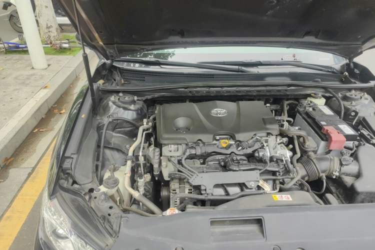 Used Toyota Camry 2018 2.5G Luxury Edition Engine Bay Right