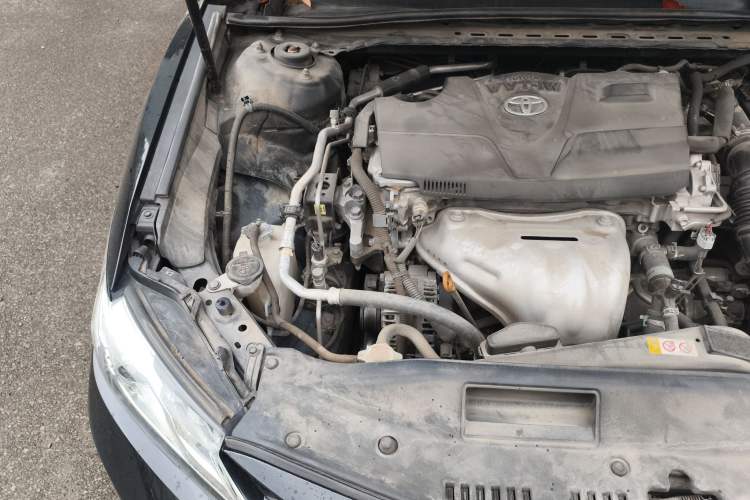 Used Toyota Camry 2018 2.0G Luxury Edition Engine Bay Right