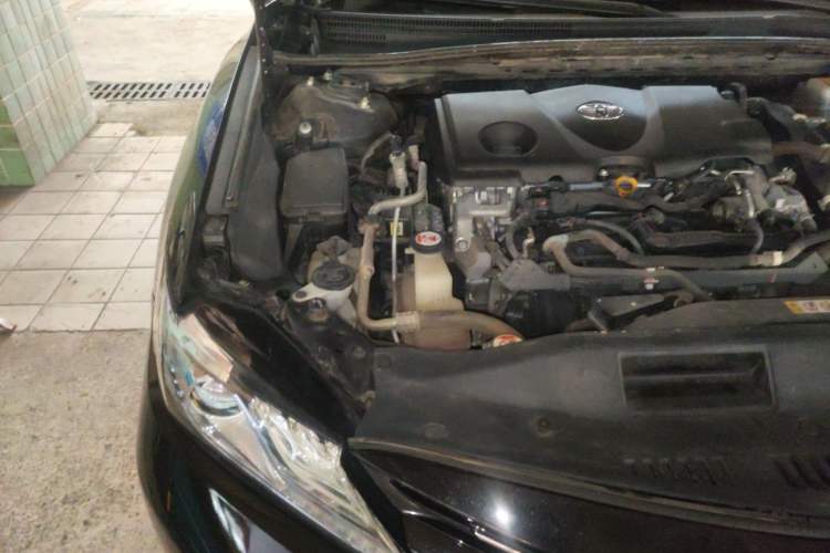 Used Toyota Camry 2018 Dual-Engine 2.5 HG Luxury Edition Engine Bay Right
