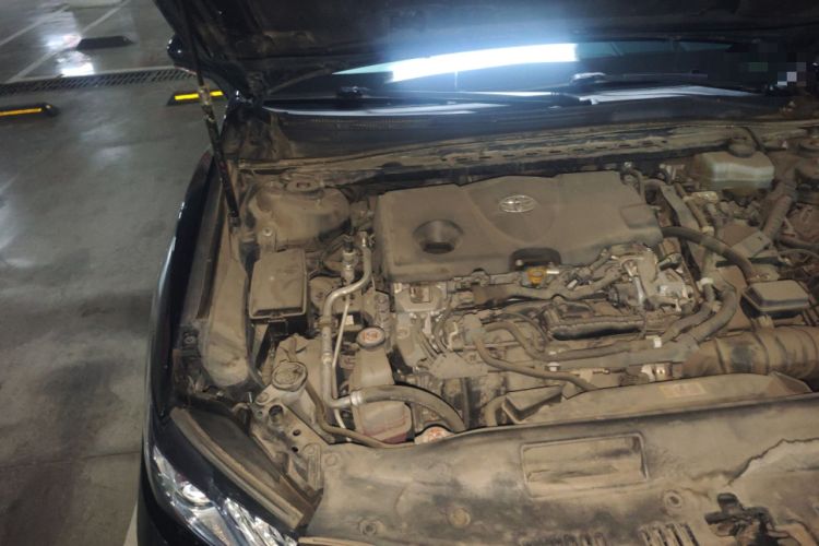 Used Toyota Camry 2018 Dual-Engine 2.5 HG Luxury Edition Engine Bay Right