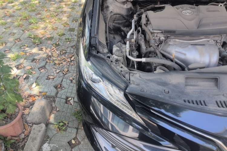 Used Toyota Camry 2018 2.0G Luxury Edition Engine Bay Right