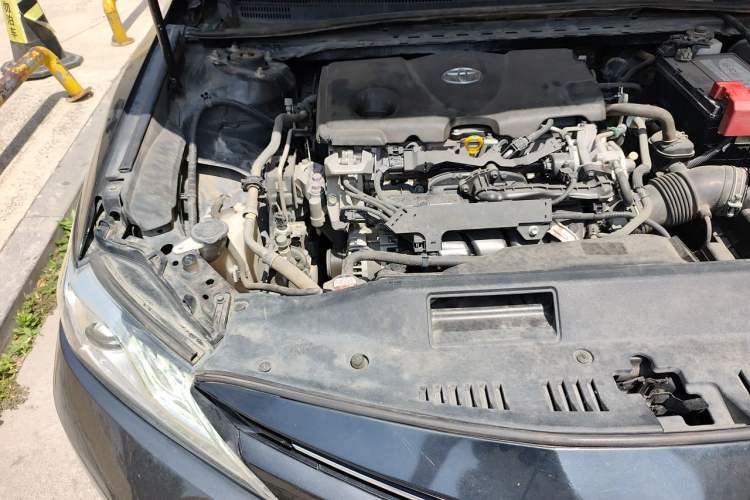Used Toyota Camry 2018 2.5G Luxury Edition Engine Bay Right