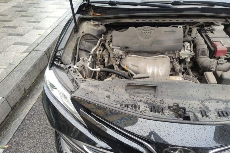 Used Toyota Camry 2018 2.0G Luxury Edition Engine Bay Right