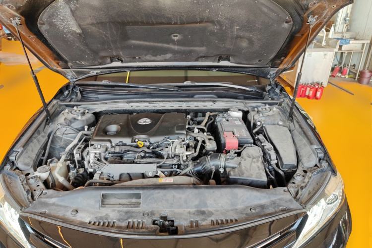 Used Toyota Camry 2018 2.5G Luxury Edition Engine Bay