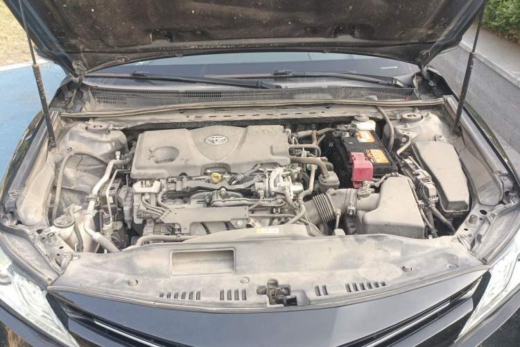 Used Toyota Camry 2018 2.5G Luxury Edition Engine Bay