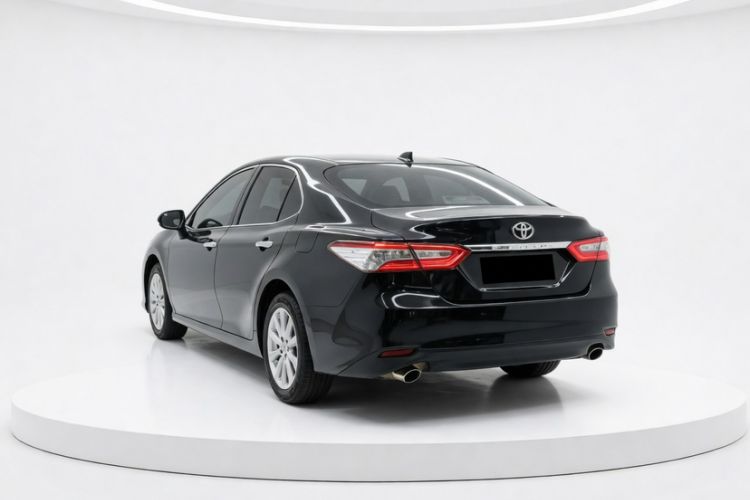 Used Toyota Camry 2018 2.0G Luxury Edition Exterior 1
