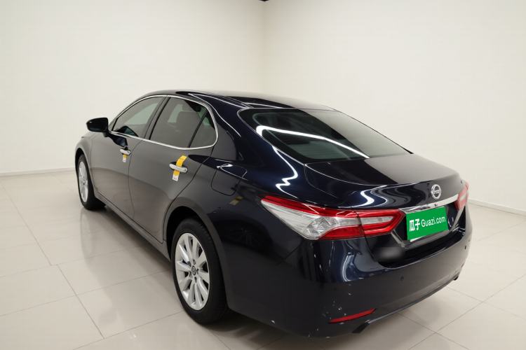 Used Toyota Camry 2018 2.0G Luxury Edition Exterior 2
