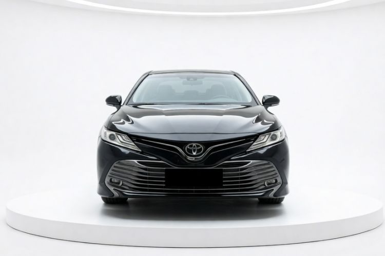 Used Toyota Camry 2018 2.0G Luxury Edition Exterior 2