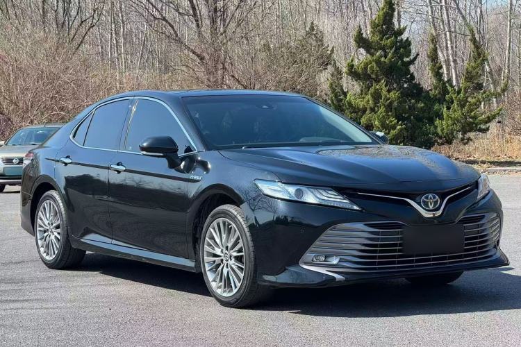 Used Toyota Camry 2018 Dual-Engine 2.5 HG Luxury Edition Exterior 2
