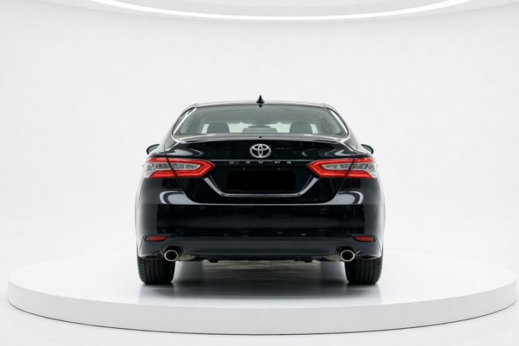 Used Toyota Camry 2018 2.0G Luxury Edition Exterior 3