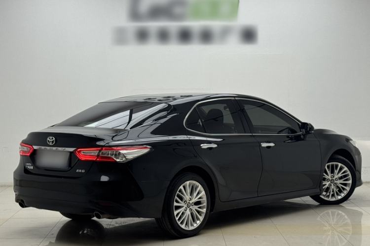 Used Toyota Camry 2018 2.5G Luxury Edition Exterior 3