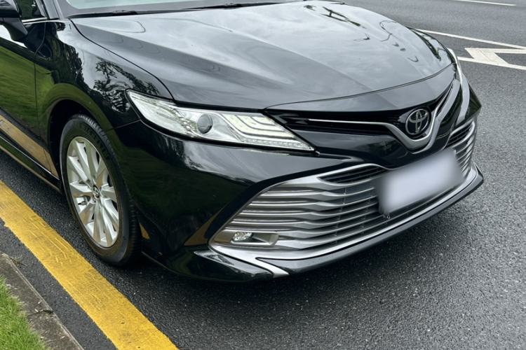 Used Toyota Camry 2018 2.0G Luxury Edition Exterior 4