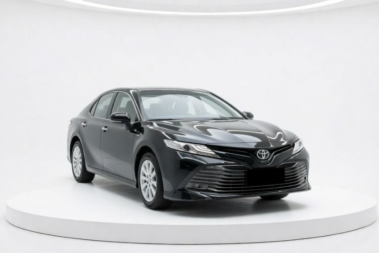 Used Toyota Camry 2018 2.0G Luxury Edition Exterior 5