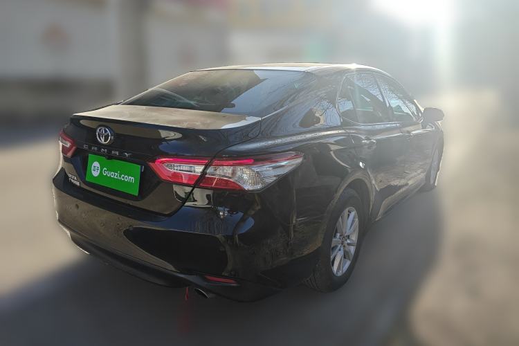 Used Toyota Camry 2018 2.0E Leading Edition Exterior 5