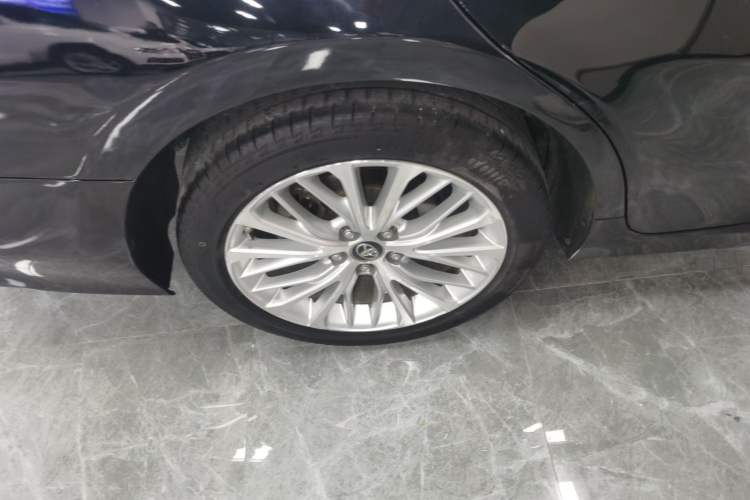 Used Toyota Camry 2018 2.5G Luxury Edition Exterior 5