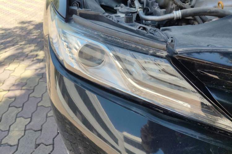 Used Toyota Camry 2018 2.0G Luxury Edition Exterior 6