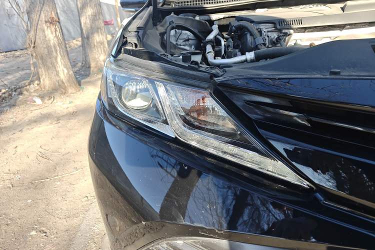 Used Toyota Camry 2018 2.0E Leading Edition Exterior 6