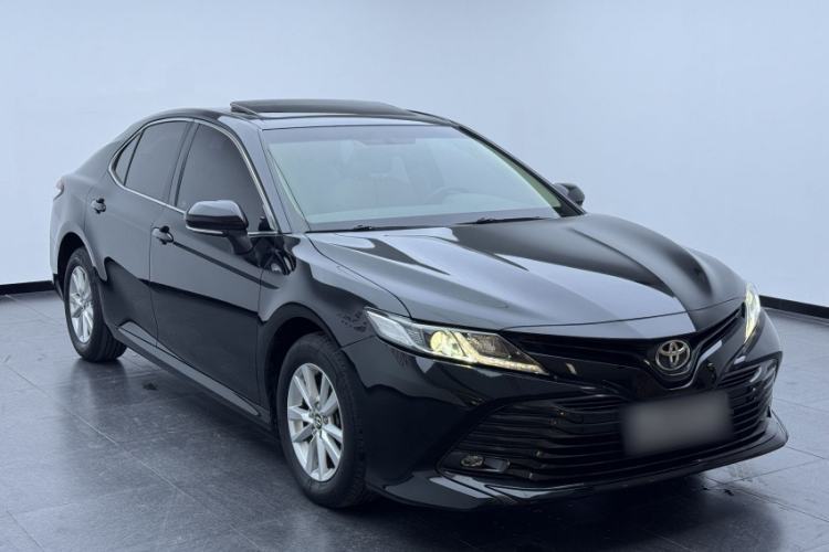 Used Toyota Camry 2018 2.0E Leading Edition Exterior 6