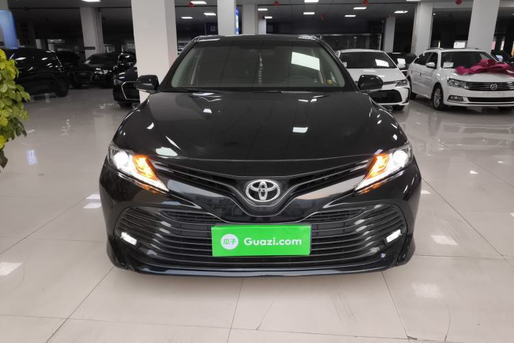 Used Toyota Camry 2018 2.0E Elite Edition Front