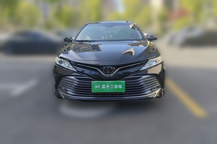 Used Toyota Camry 2018 2.0G Luxury Edition Front