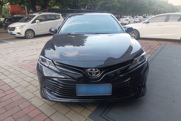 Used Toyota Camry 2018 2.0E Leading Edition Front