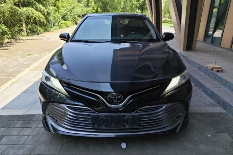 Used Toyota Camry 2018 2.5G Luxury Edition Front