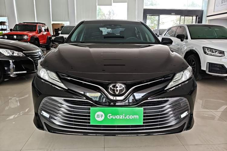 Used Toyota Camry 2018 2.0G Luxury Edition Front