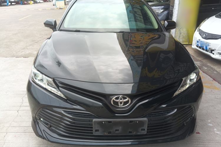 Used Toyota Camry 2018 2.0E Elite Edition Front